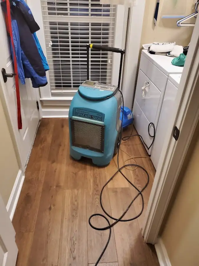 Commercial dehumidifier deployed for Crawl Space Restoration in Midvale
